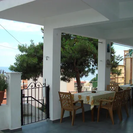 Sea View House בית נופש קאבאלה